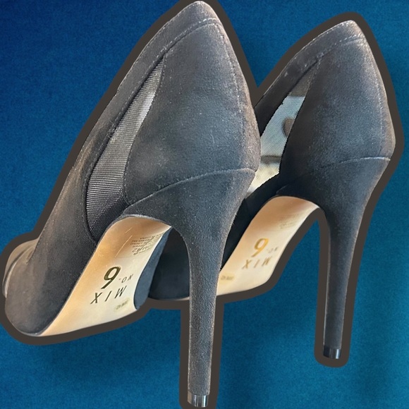 NWOT Mix No. 6 ‘Dahlen’ Black Mesh Cutout Pointed Toe Vegan Suede Pumps Size 10 - Picture 6 of 15